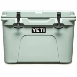 Yeti Tundra 35 Hard Cooler 17 Yeti Tundra 35 Hard Cooler -Gearheadoutfitters Shop Tundra 35 Sagebrush Front 2400x2400 1